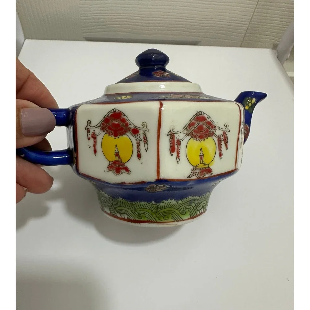 Vintage Chinese Hand Painted Porcelain Hexagonal Teapot Blue White Lanterns Good
